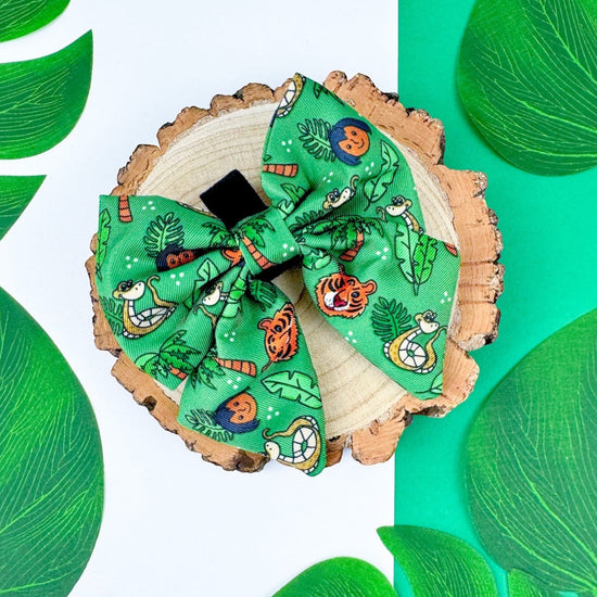 Jungle Woof Sailor Bow