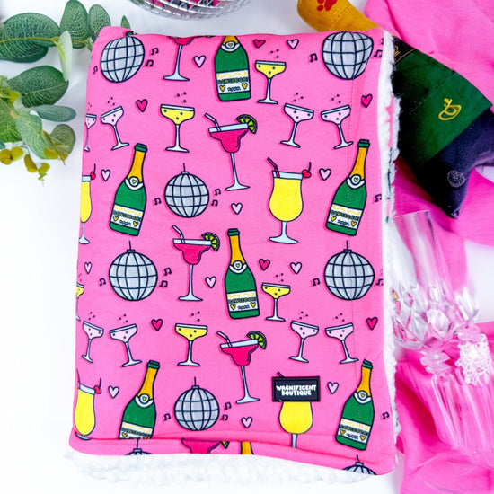 Pawsecco Dog Blanket